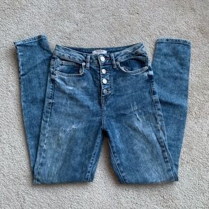 High Waisted Jeans